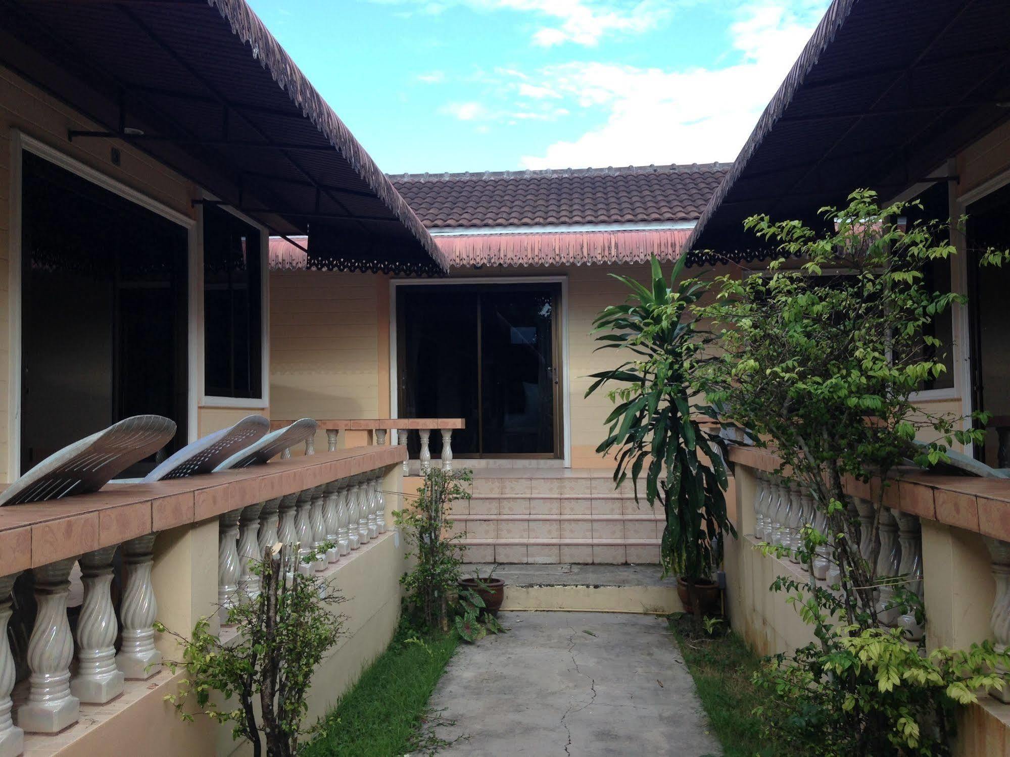 Naiyang Cottage Nai Yang Exterior photo